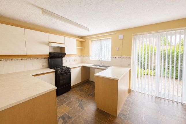 55, Julie Croft, Bilston photo 3