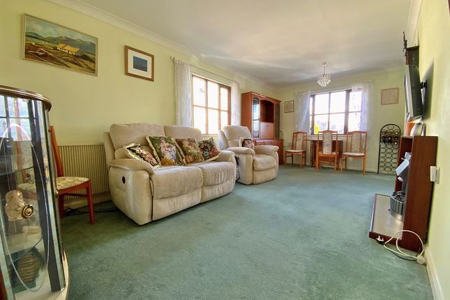 Flat 4, Rosevean House, Rosevean Gardens, Plymouth photo 4