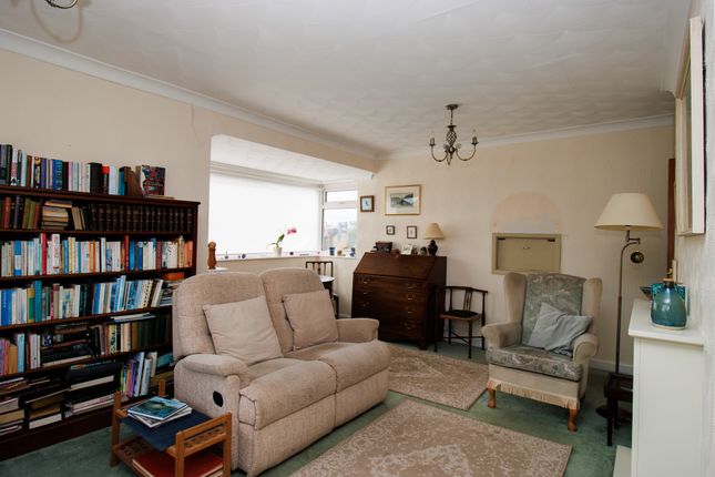 12, Silverwood Avenue, Filey photo 4
