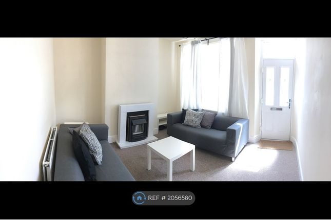 Terraced house to rent in Heavygate Road, Sheffield