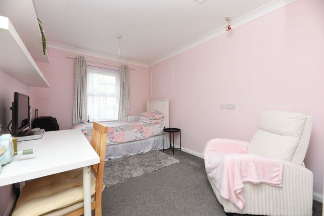 6 Millfield Lodge Millfield Park Brampton Road, Huntingdon photo 4