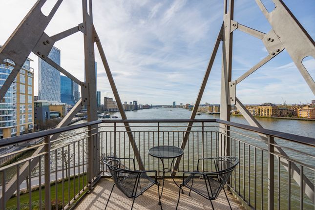 Thumbnail Penthouse for sale in Three Colt Street, London