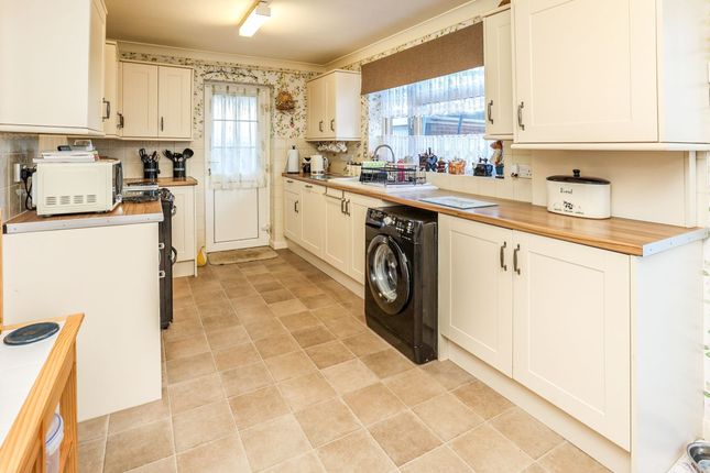 Detached house for sale in Peascliffe Drive, Grantham