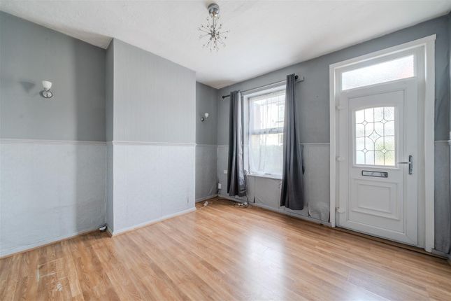 Living Room.Jpg