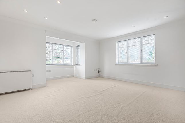 14, Hobbs End, Henley-on-Thames photo 2
