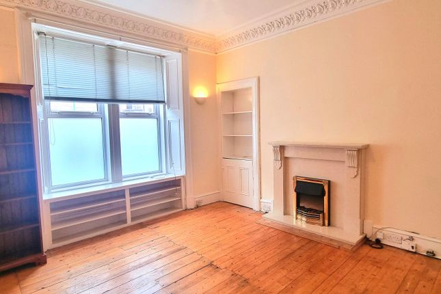 Flat to rent in Gowrie Street, Dundee