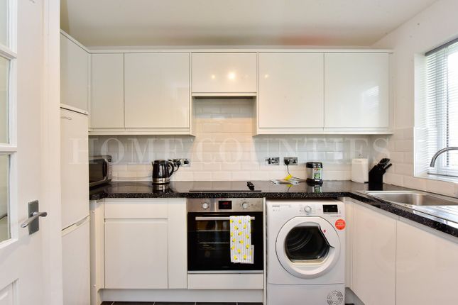 13, Welham Manor, Hatfield photo 4
