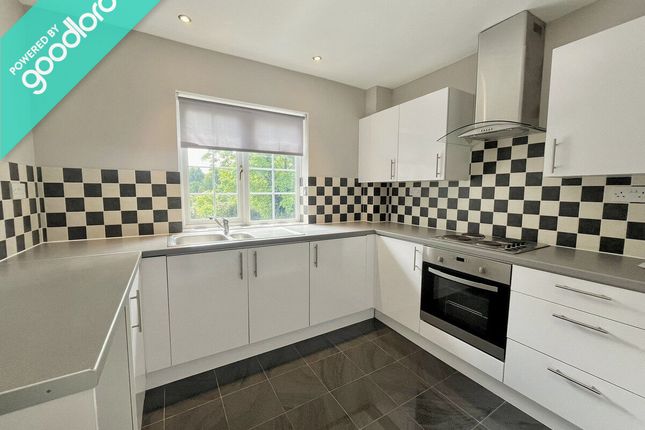 Flat to rent in Brooklands Road, Sale
