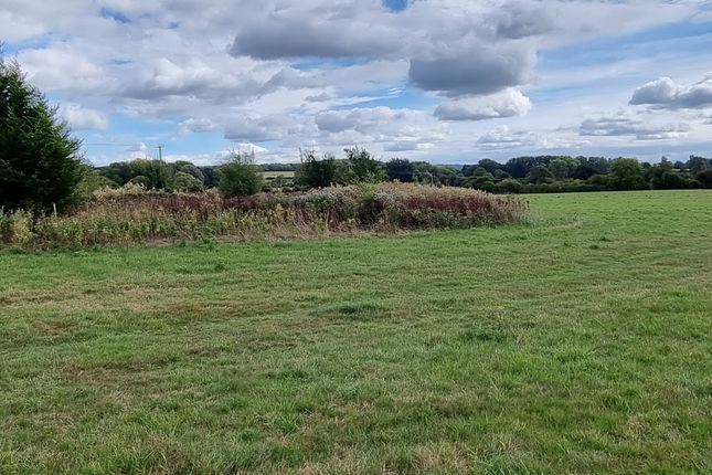 Land for sale in Thame, Tetsworth
