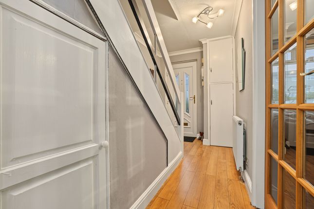 2 Mossview Road,  Cardowan, Glasgow photo 4