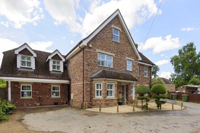 Thumbnail Detached house for sale in Popeswood Road, Binfield