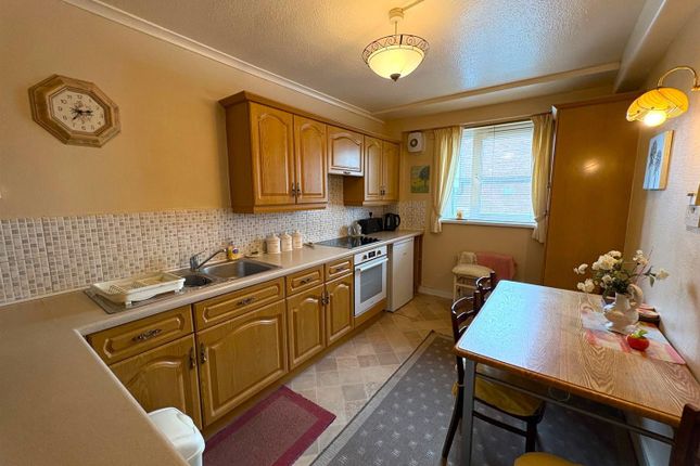 76, Kennedy Gardens, Billingham photo 3