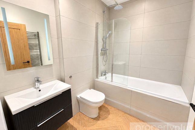 Wyndham Street, Rhondda Cynon Taff photo 5