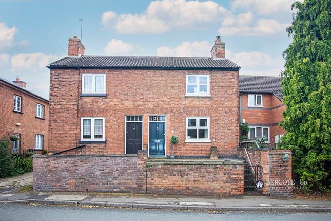 Thumbnail Cottage for sale in Main Road, Radcliffe On Trent, Nottingham