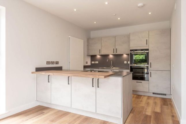 Flat 1, Adler Gait, Edinburgh photo 4