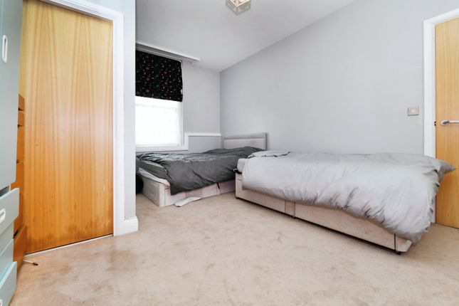 Flat for sale in Hatfield Road, Witham