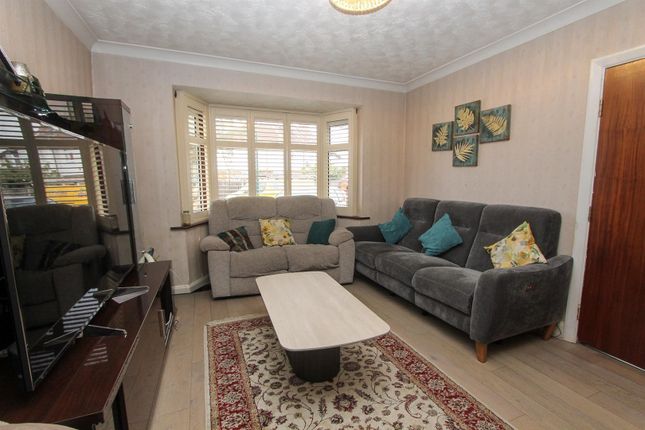 20, Poplar Road, Sutton photo 3