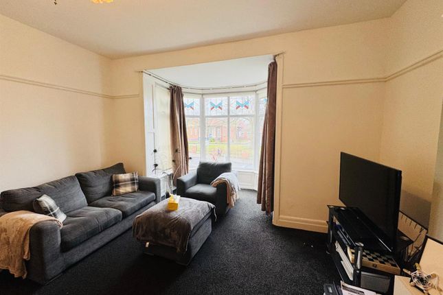 25b, Humbledon Park, Sunderland photo 4
