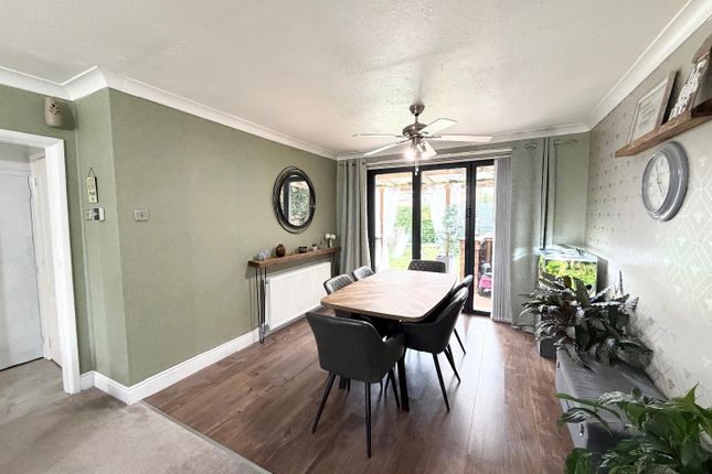 6, Muker Grove, Stockton-On-Tees photo 4