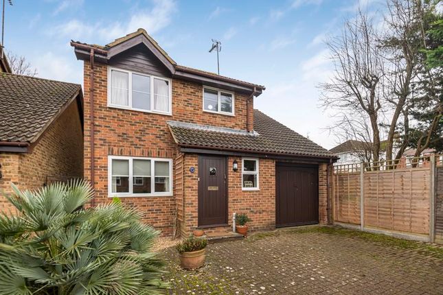 Thumbnail Detached house for sale in Pelham Way, Great Bookham, Bookham, Leatherhead