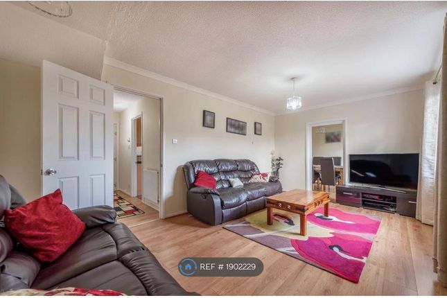 Thumbnail Semi-detached house to rent in Rosebery Gardens, Sutton