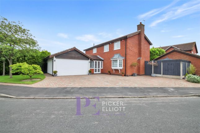 Thumbnail Detached house for sale in Lawton Close, Hinckley