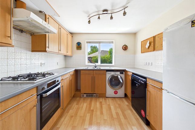 30, Hakewill Way, Essex photo 2