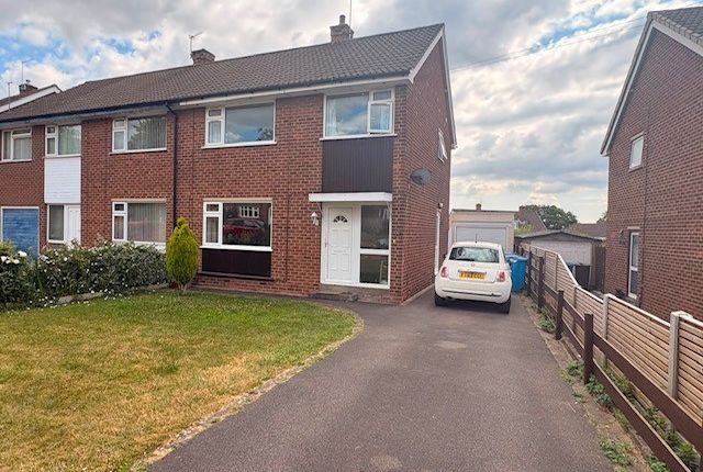 3-bed house on 100, Derby, £1,150/mo
