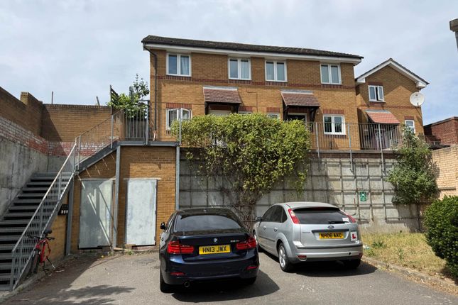 2-bed house on 23, Maple Court, Erith, £339,995