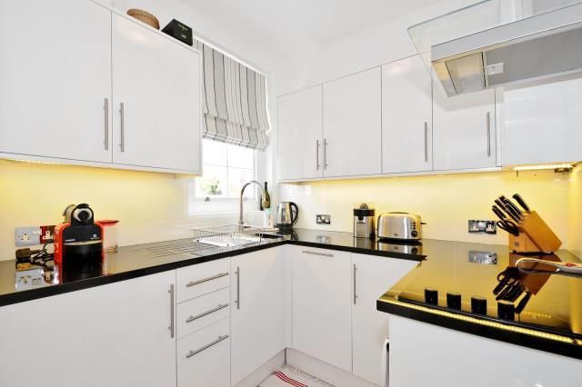Flat for sale in Addison House, St John's Wood