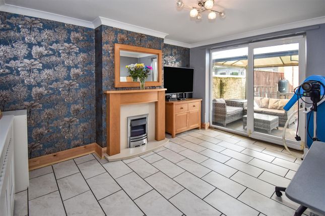 Semi-detached house for sale in Chelmsford Avenue, Grimsby