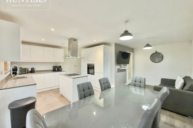 5, Lower Limes, Barnsley photo 2