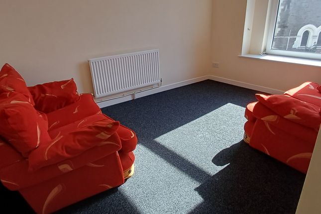 22, Cowell Street, Llanelli photo 3