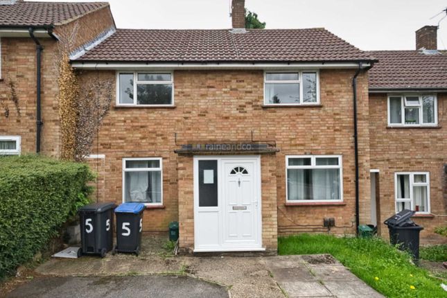 Terraced house to rent in Blackthorne Close, Hatfield AL10