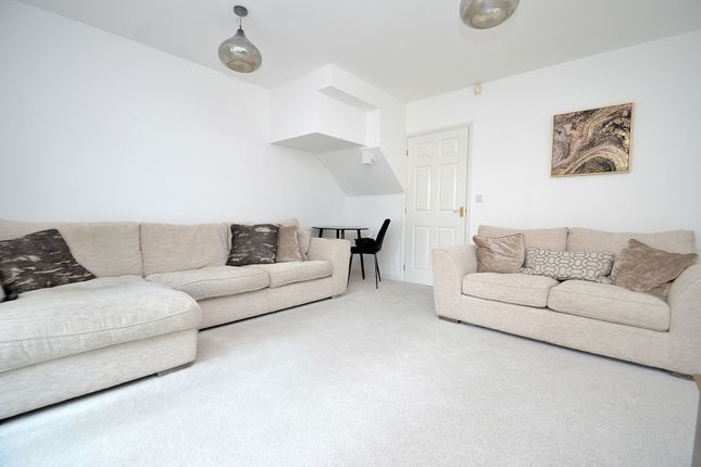 Terraced house to rent in Pump Place, Old Stratford