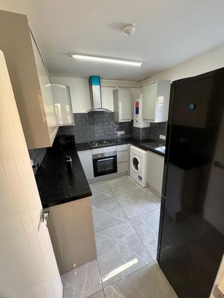 11 Eliot Road, Eliot Road, Dagenham photo 2