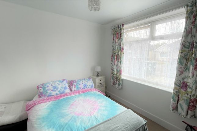 Walliscott Road, Bournemouth photo 5