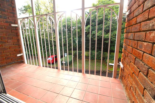 Flat 39, Ingleborough,, Cavell Drive, Middlesex photo 2