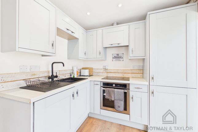 3 Morweth Court, Trerieve, Torpoint photo 4
