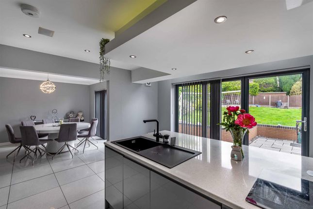 12, Middle Drive, Moorgate photo 4