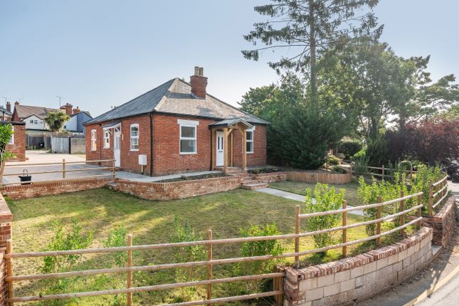 3-bed bungalow on 6, Gipsy Lane, Berkshire, £625,000