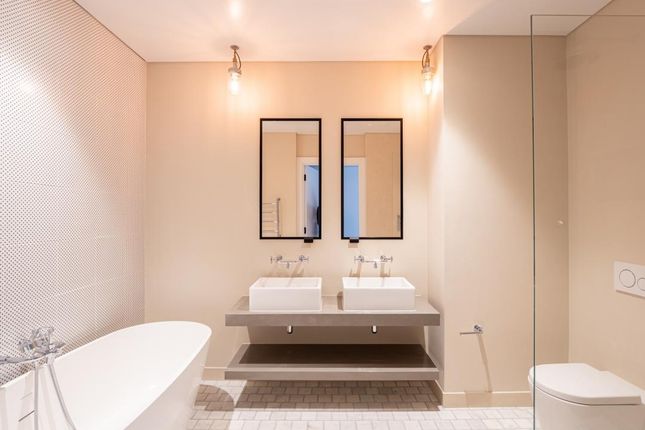 Apartment 117 Switch House East Battersea Power Station, Circus Road East, London photo 3