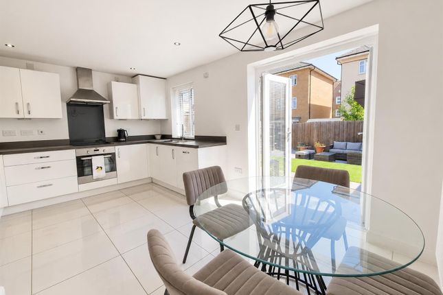 40, Archer Street, Bedford photo 3