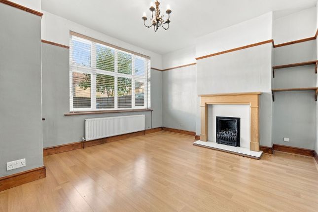 39, College Hill Road, Harrow photo 3
