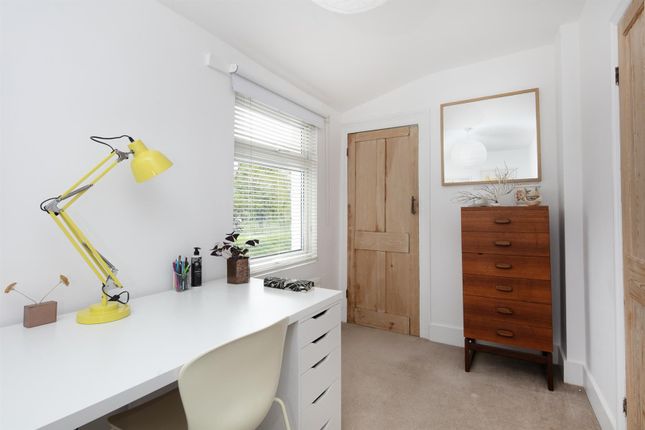 End terrace house for sale in Consort Road, Peckham