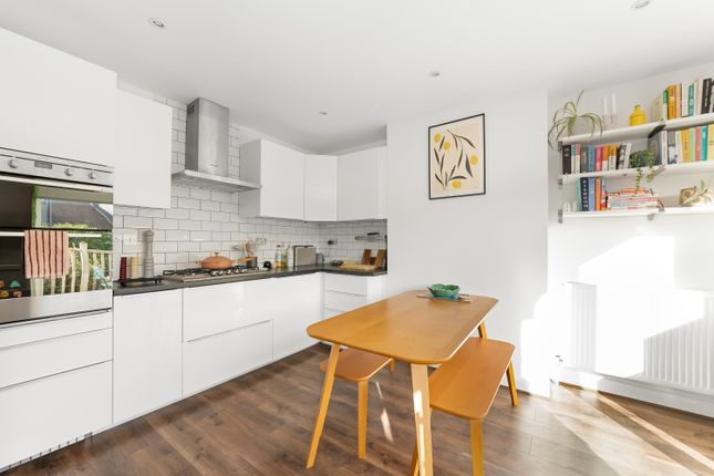 129, Burford Road, London photo 4