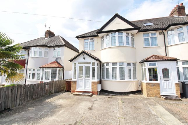 Thumbnail Semi-detached house to rent in Elmer Gardens, Isleworth