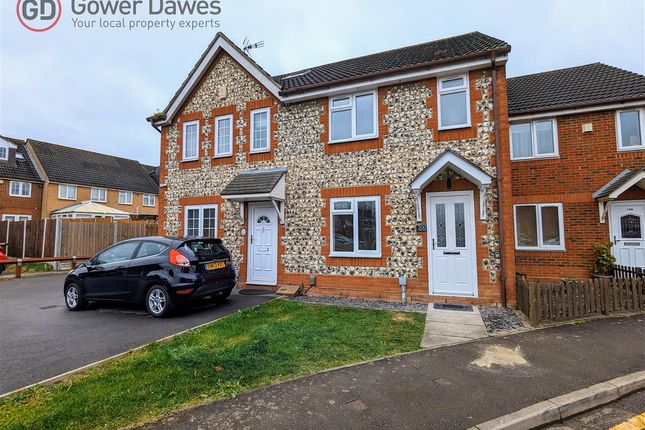 Thumbnail Terraced house to rent in Gilbert Road, Chafford Hundred, Grays
