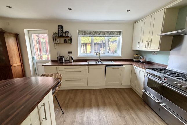 4, Oakwood, Durham photo 5