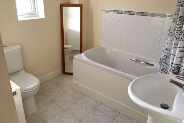 52, Worle Moor Road, Weston-Super-Mare photo 4